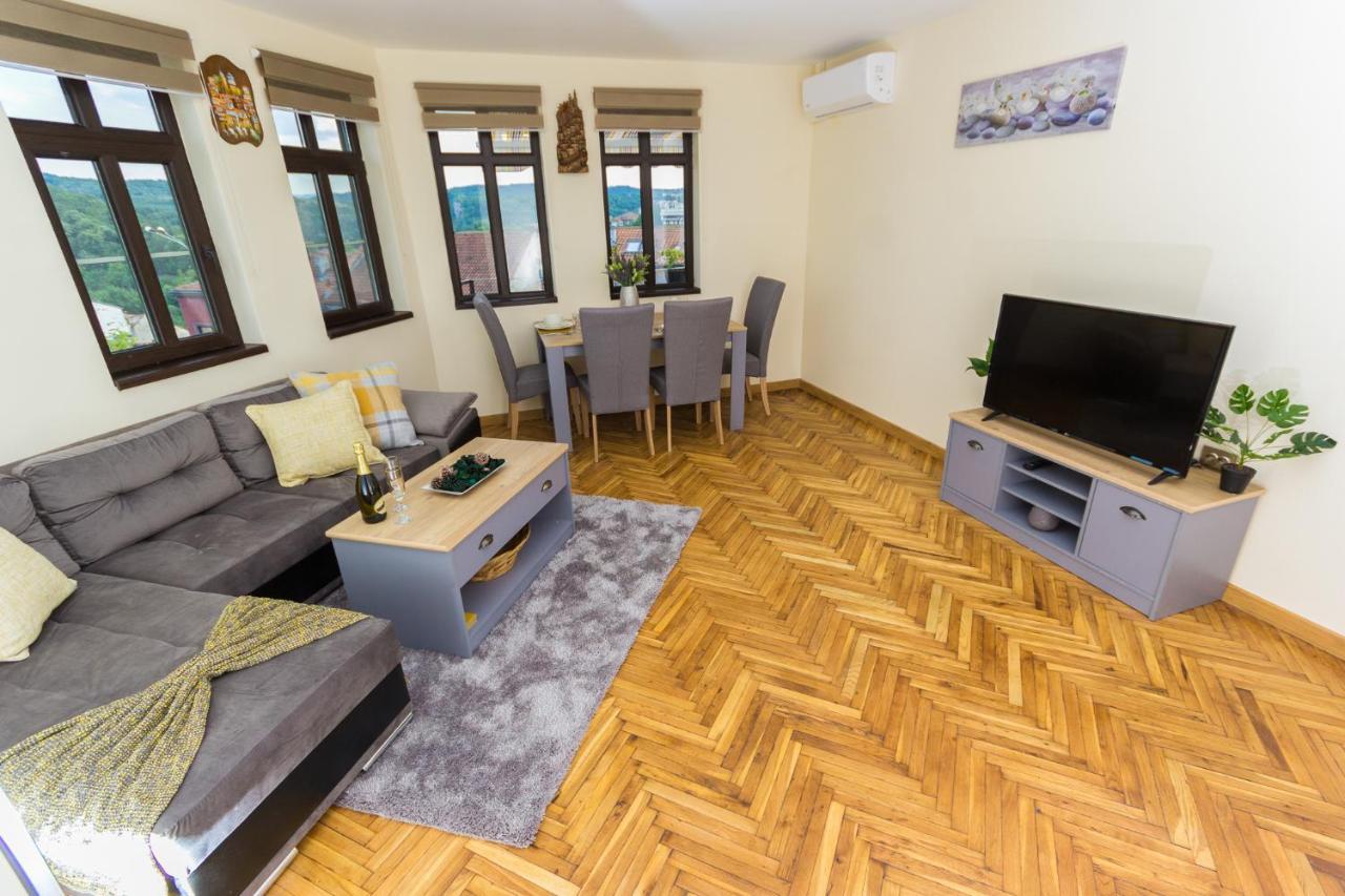 Apartment Zdravets, In The Heart Of The Old City 大特尔诺沃 外观 照片